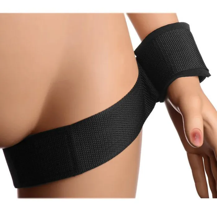 Couples Frisky Take Me Thigh Cuffs Kink Industries Couples Frisky Take Me Thigh Cuffs Kink Industries