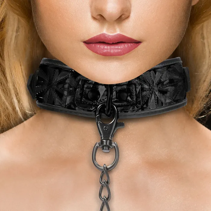 Couples Ouch Luxury Collar With Leash Shots Toys