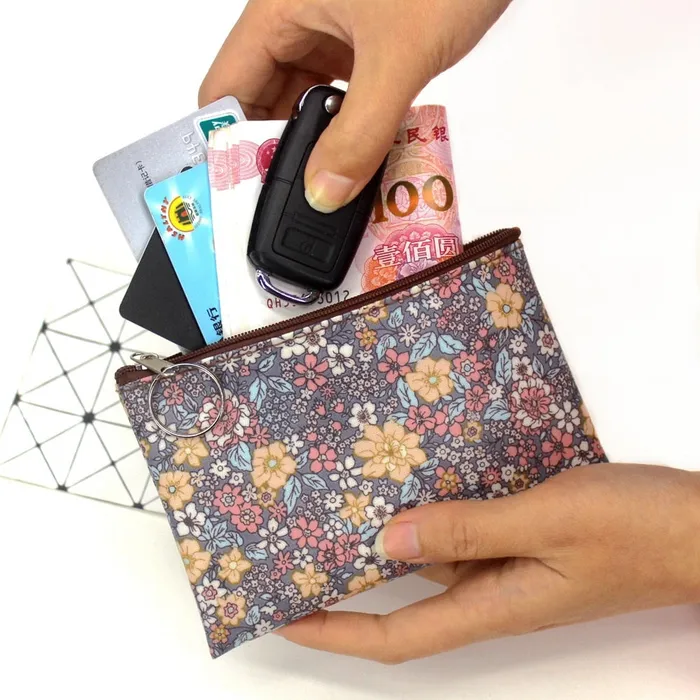 Female Sex Toys DB Global Surplus 2019 casual vintage small floral coin purse waterproof cotton Fabric small square pouch card holder women mini wallets girl bags Female Sex Toys DB Global Surplus 2019 casual vintage small floral coin purse waterproof cotton Fabric small square pouch card holder women mini wallets girl bags