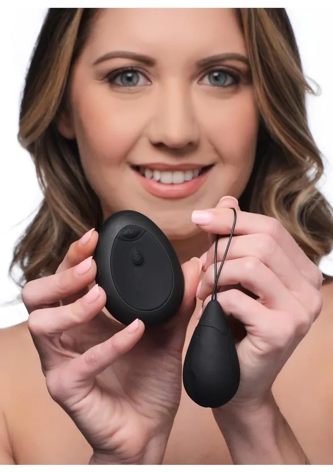 BANG Female Sex Toys Bang 10x Rechargeable Silicone Vibrating Egg with Remote Control BANG Female Sex Toys Bang 10x Rechargeable Silicone Vibrating Egg with Remote Control